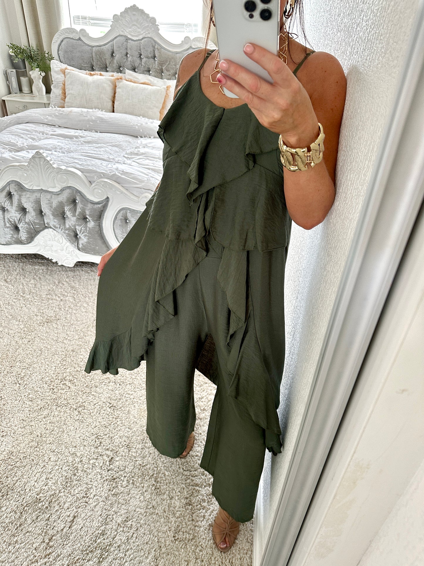 THE DOUBLE RUFFLE