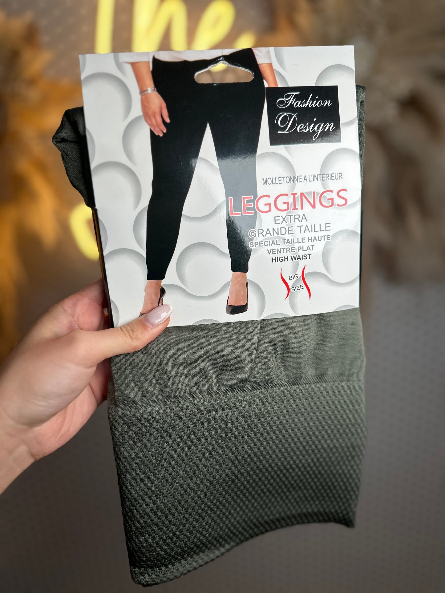 PLUS SIZE LEGGINGS